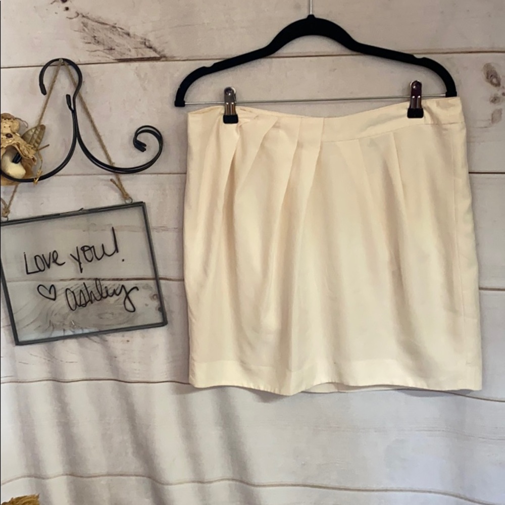 Gap; Cream; A-Line Skirt; 10